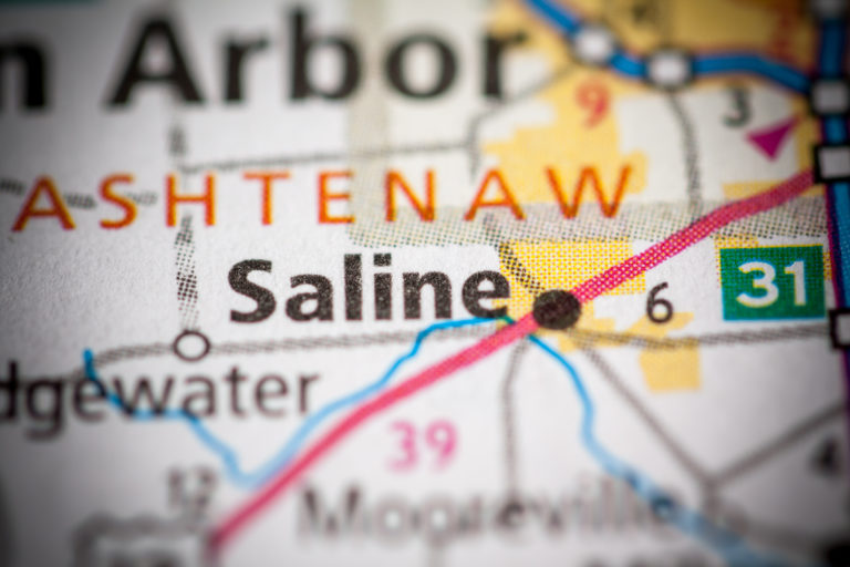Are There Drug Detox Centers near Saline